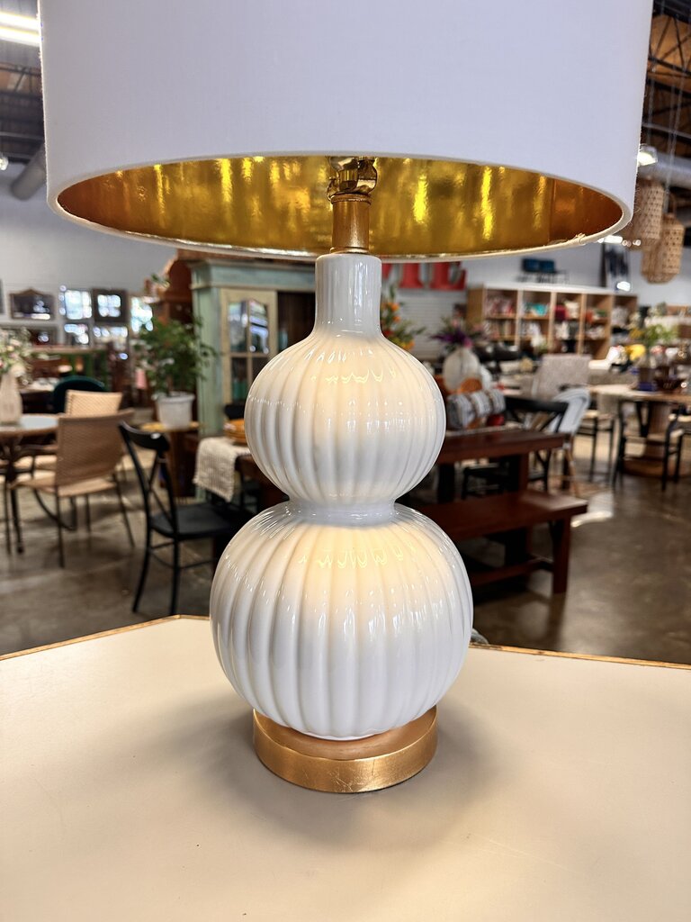 Safevieh White Porcelain Table Lamp