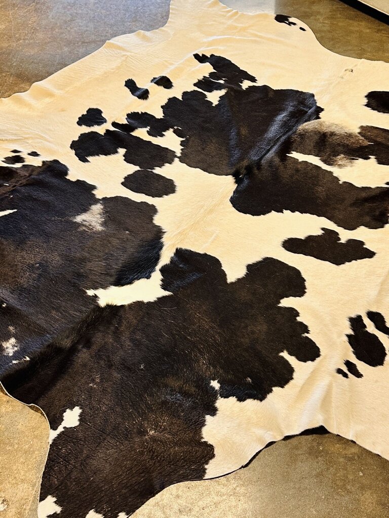 Brazillian Hair on Hide 5 x 8 Rug