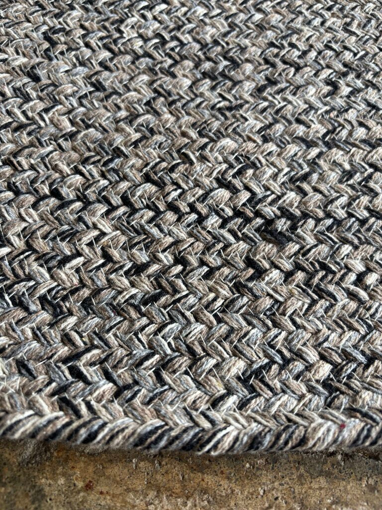Round 7 X 7 Braided Rug