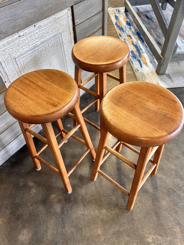 Set 3 Solid Oak Bar Stools 29T