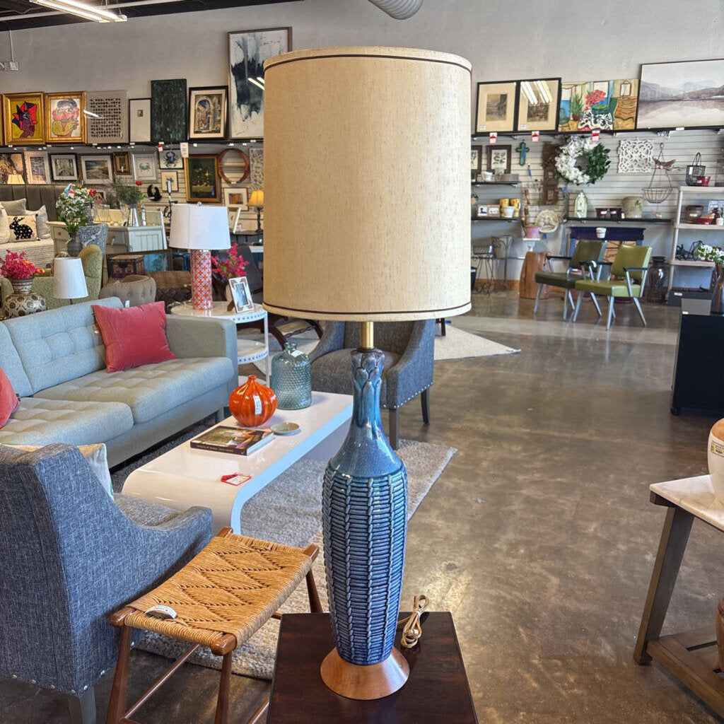 Woven Style Glazed Pattern MCM Lamp