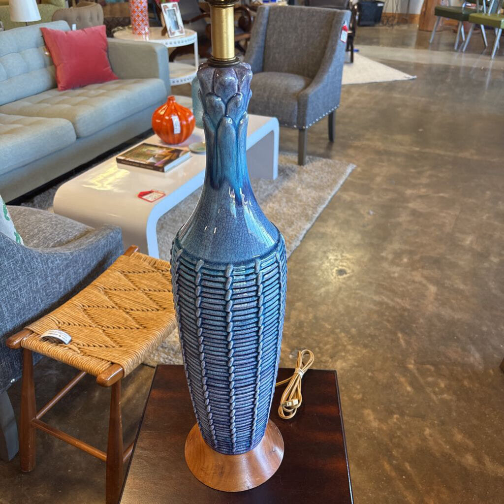 Woven Style Glazed Pattern MCM Lamp