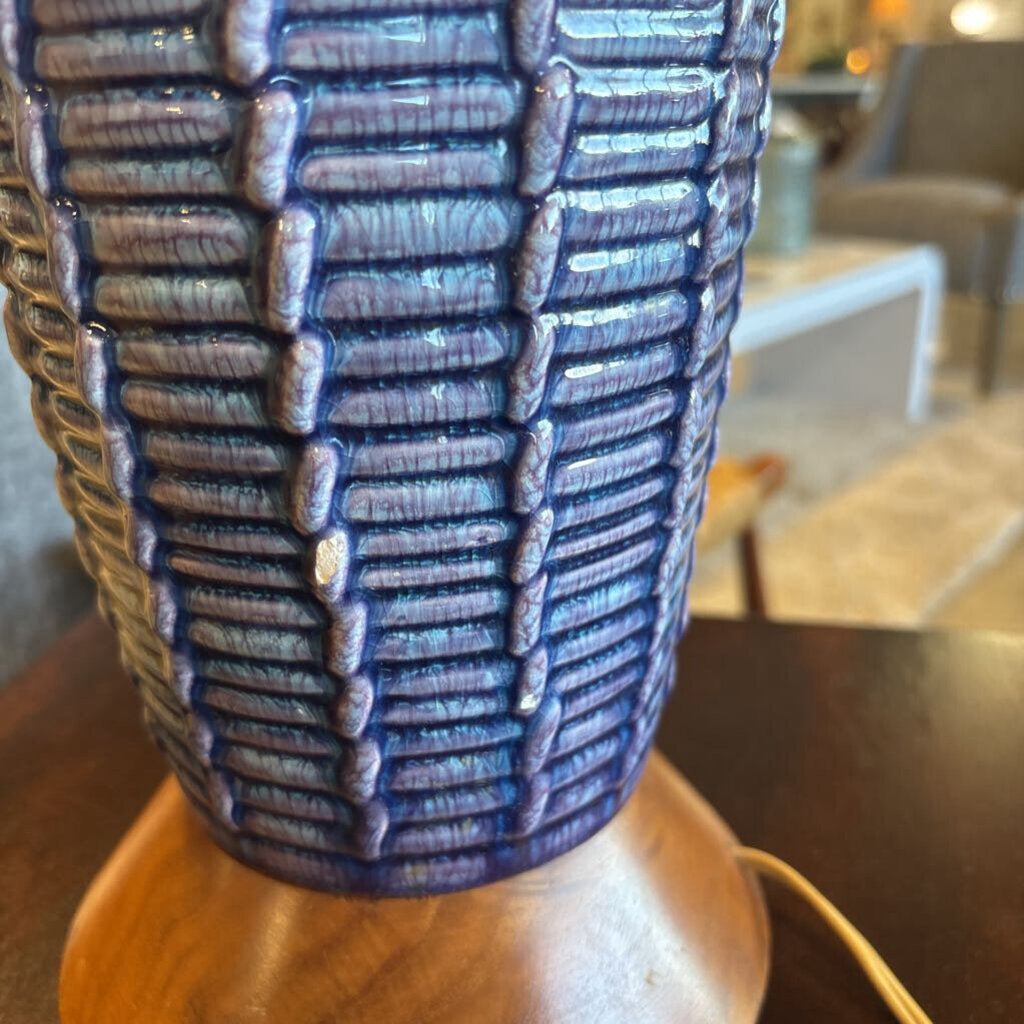 Woven Style Glazed Pattern MCM Lamp