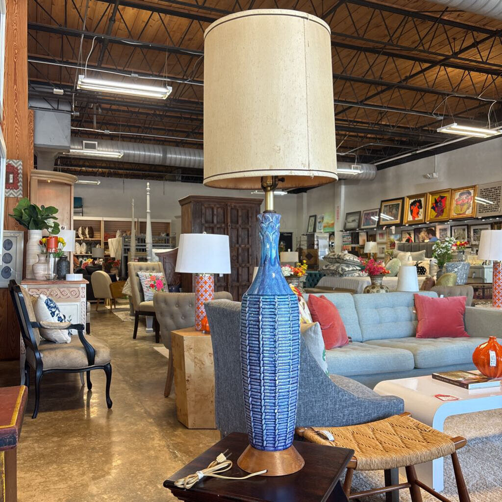 Woven Style Glazed Pattern MCM Lamp