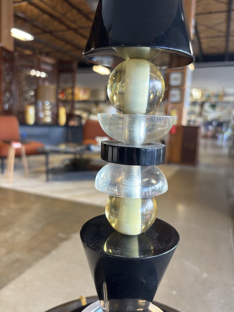 MCM Hivo Van Teal Lucite Table Lamp