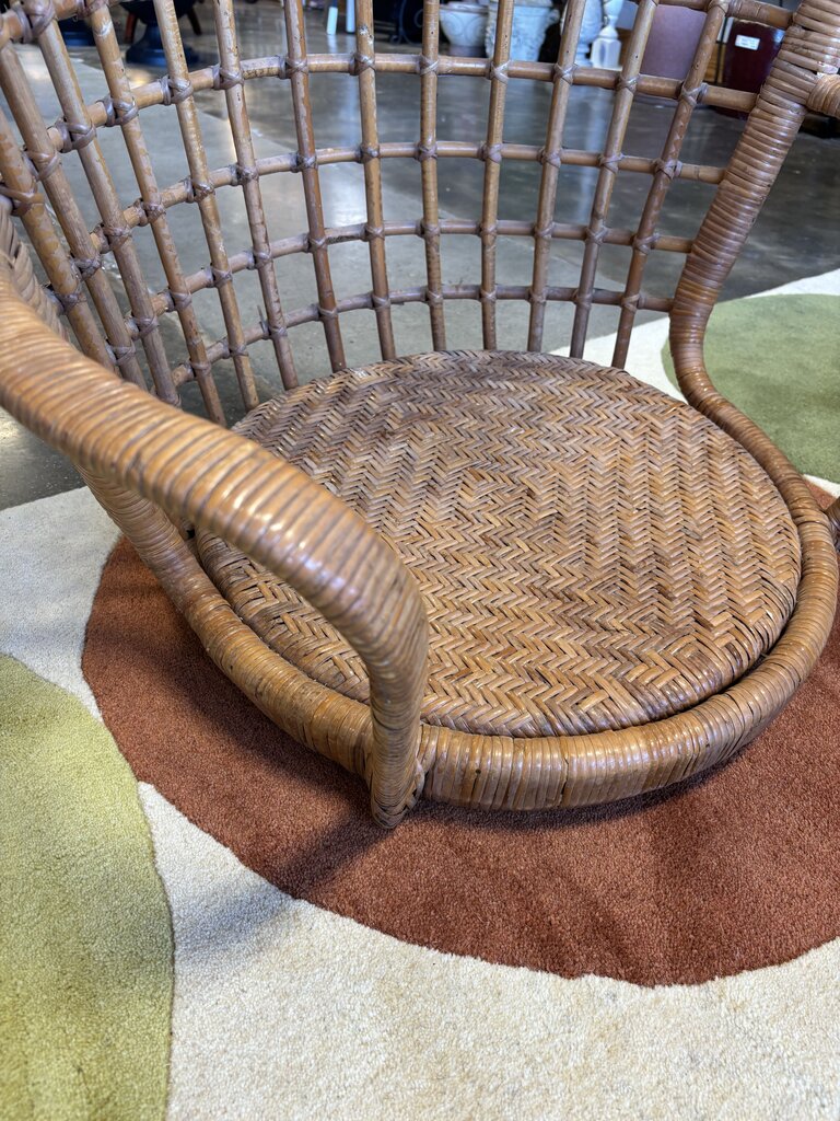 Vintage Hanging Wicker Egg Chair