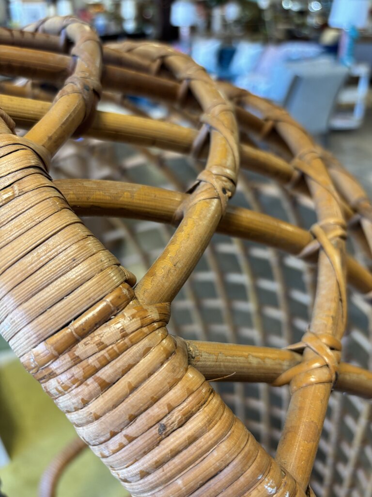 Vintage Hanging Wicker Egg Chair