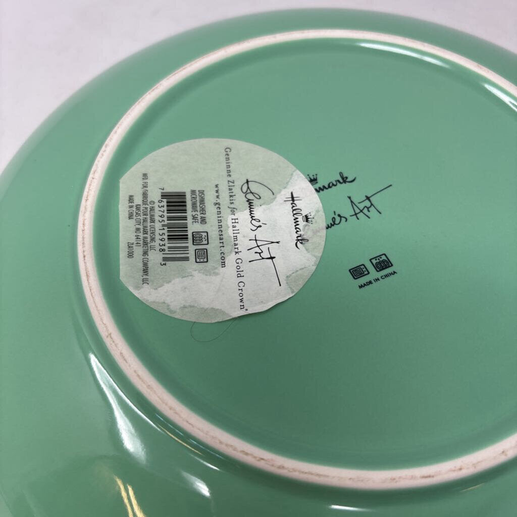 Floral Pattern Serving Bowl