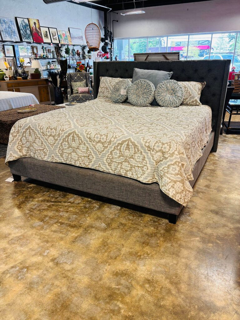 King Upholstered Tufted Bed
