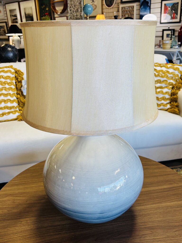 Glazed Ball Base Lamp