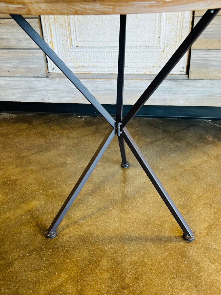 Round 24 x 24 x 24H Accent Table