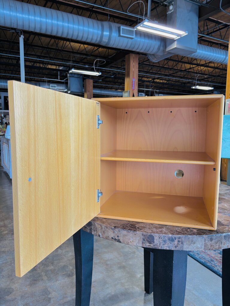 Storage Cube Montana by Peter Lassen 18.5 X 15 X 18.5