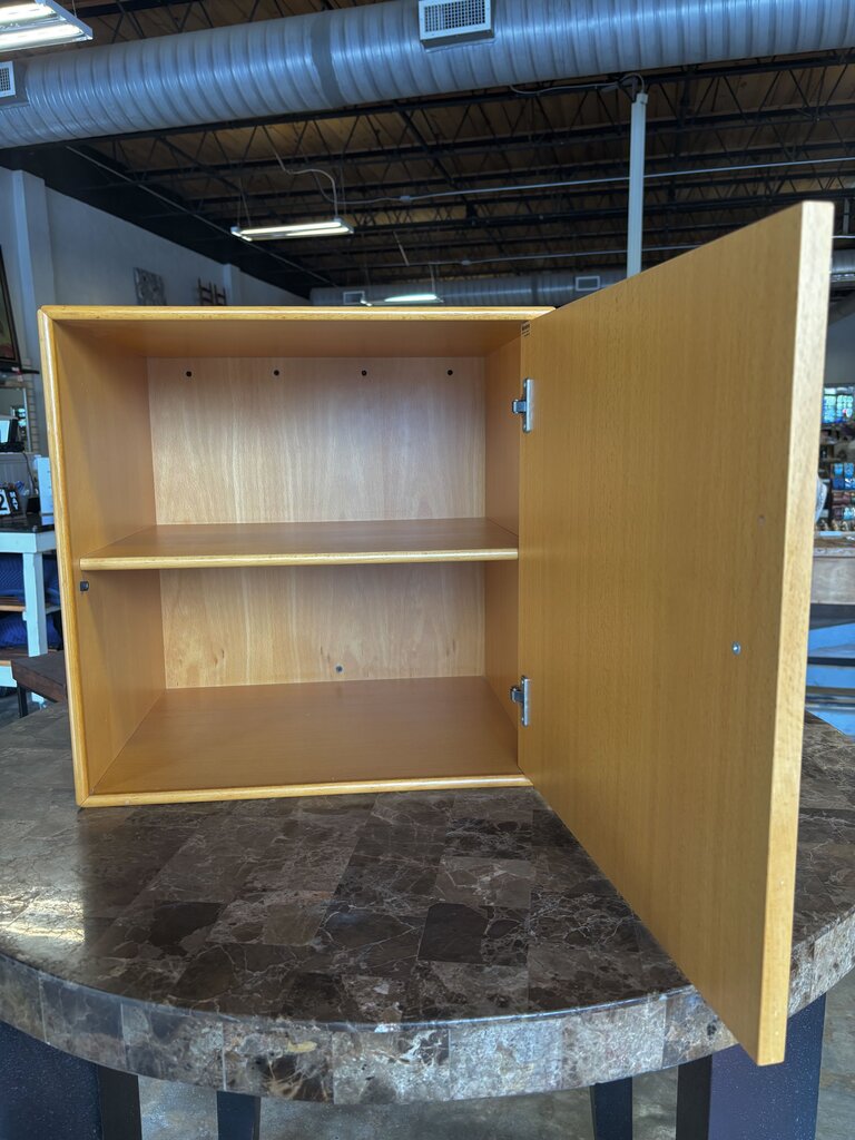 Storage Cube Montana by Peter Lassen 18.5 X 15 X 18.5