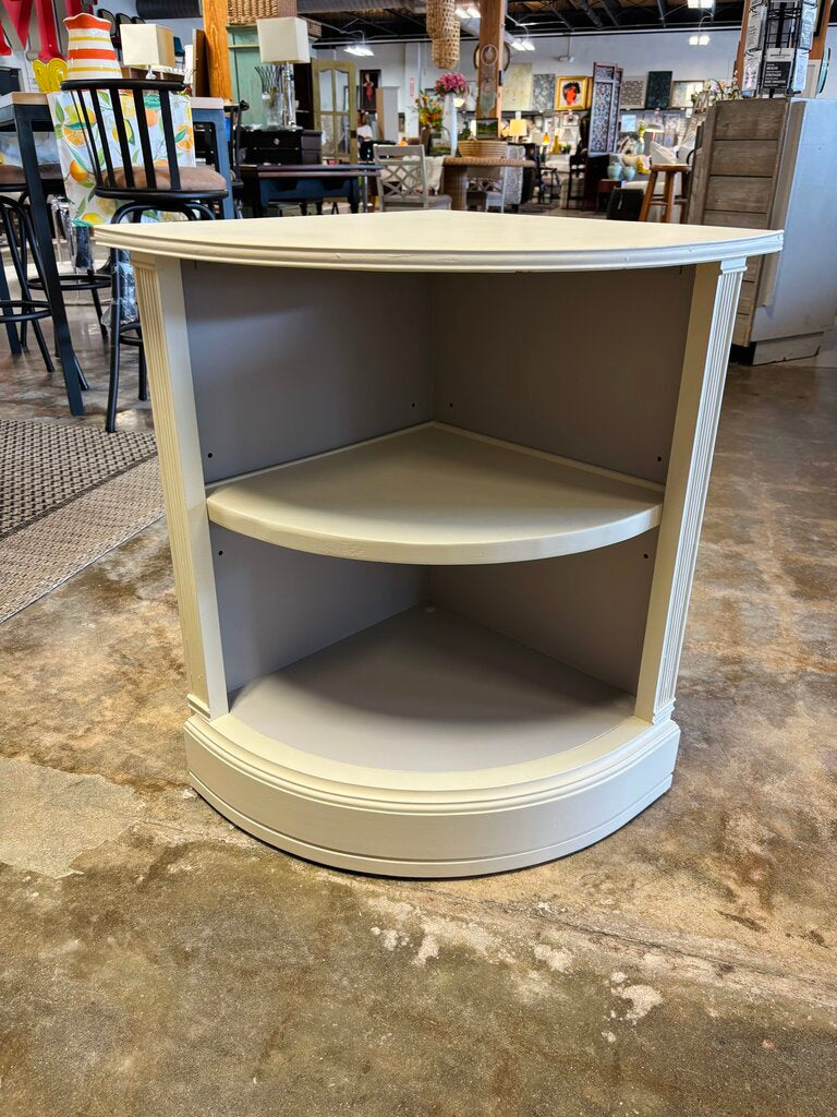 Arched Corner Bookshelf 19.5 X 19.5 X 26