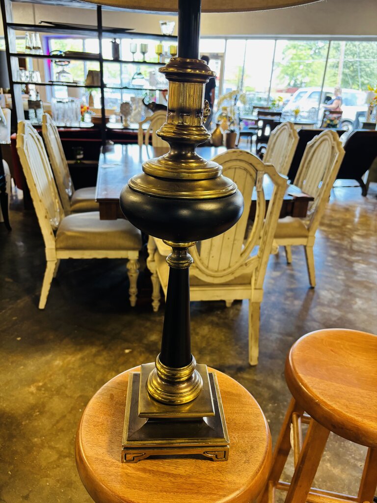 Vintage 1960's Hollywood Regency Lamp