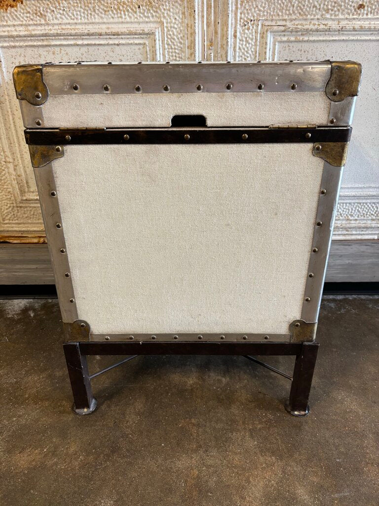 Storage Trunk on Stand 18 X 14.75 X 25