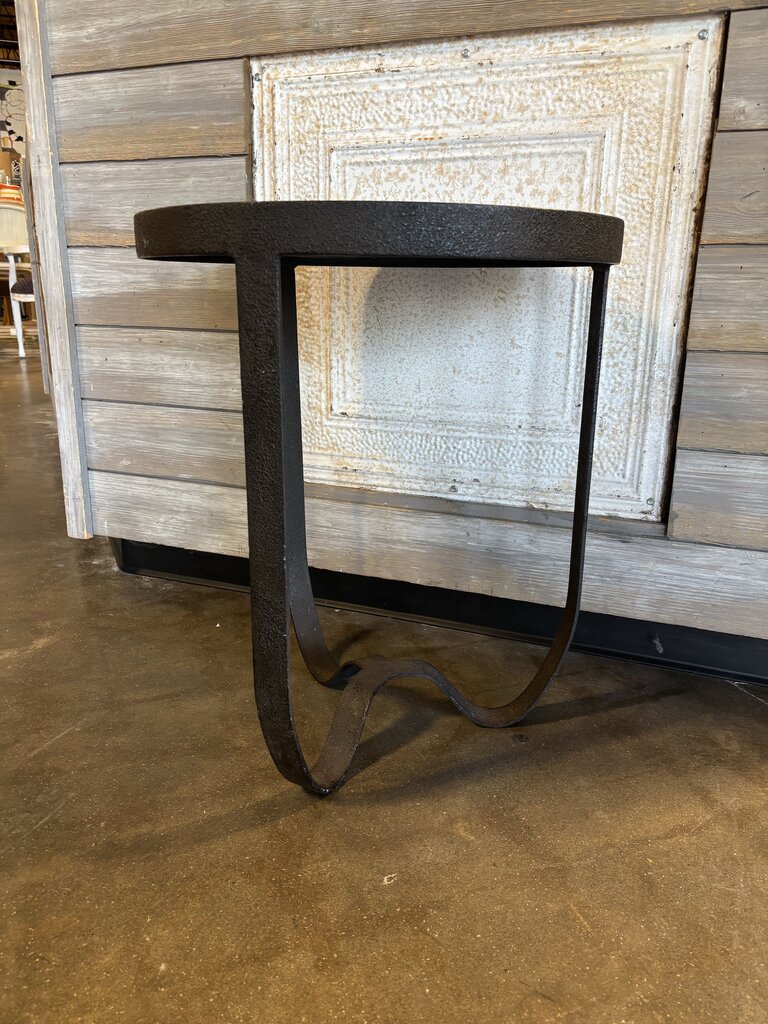 Zentique Dec Round End Table 19.5"R 23.5"H