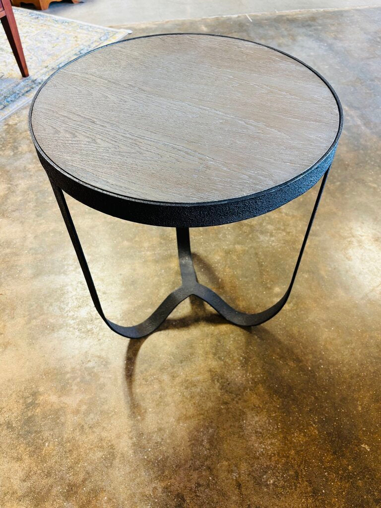 Zentique Dec Round End Table 19.5"R 23.5"H