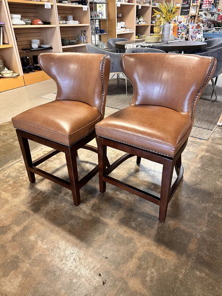 Set 2 Counter Leather Back Swivel Chairs