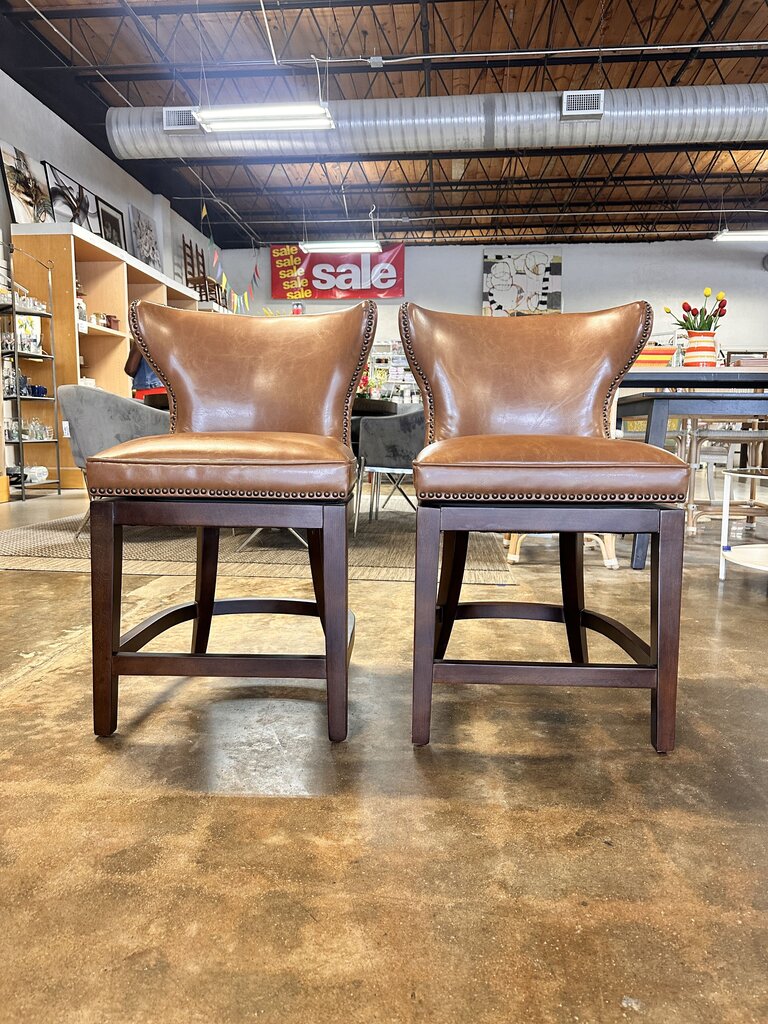 Set 2 Counter Leather Back Swivel Chairs