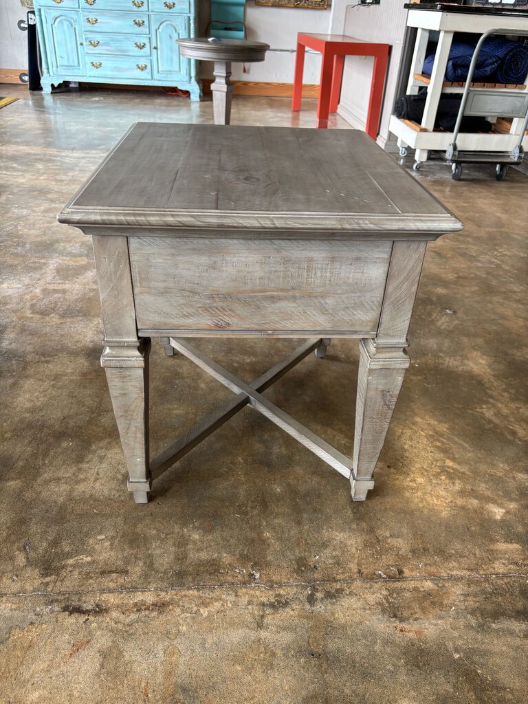 Beckley End Table 22 X 26 X 24