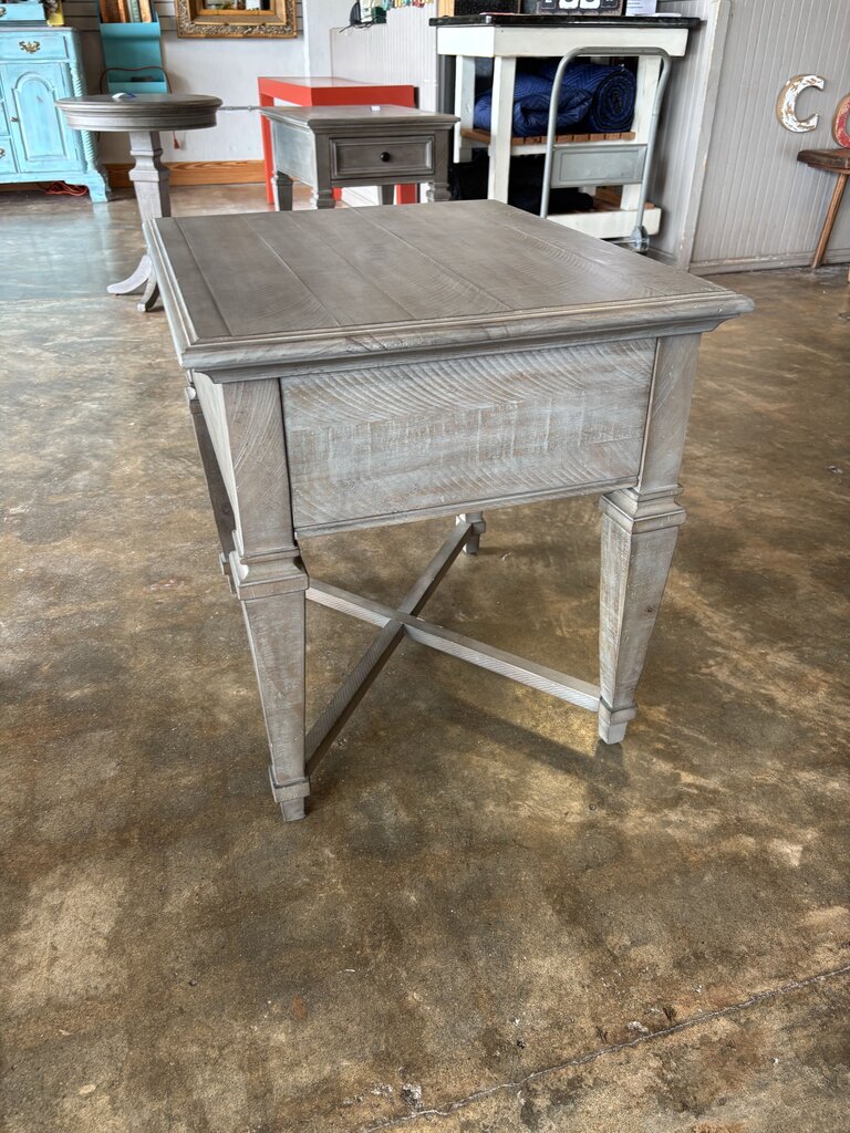 Beckley End Table 22 X 26 X 24
