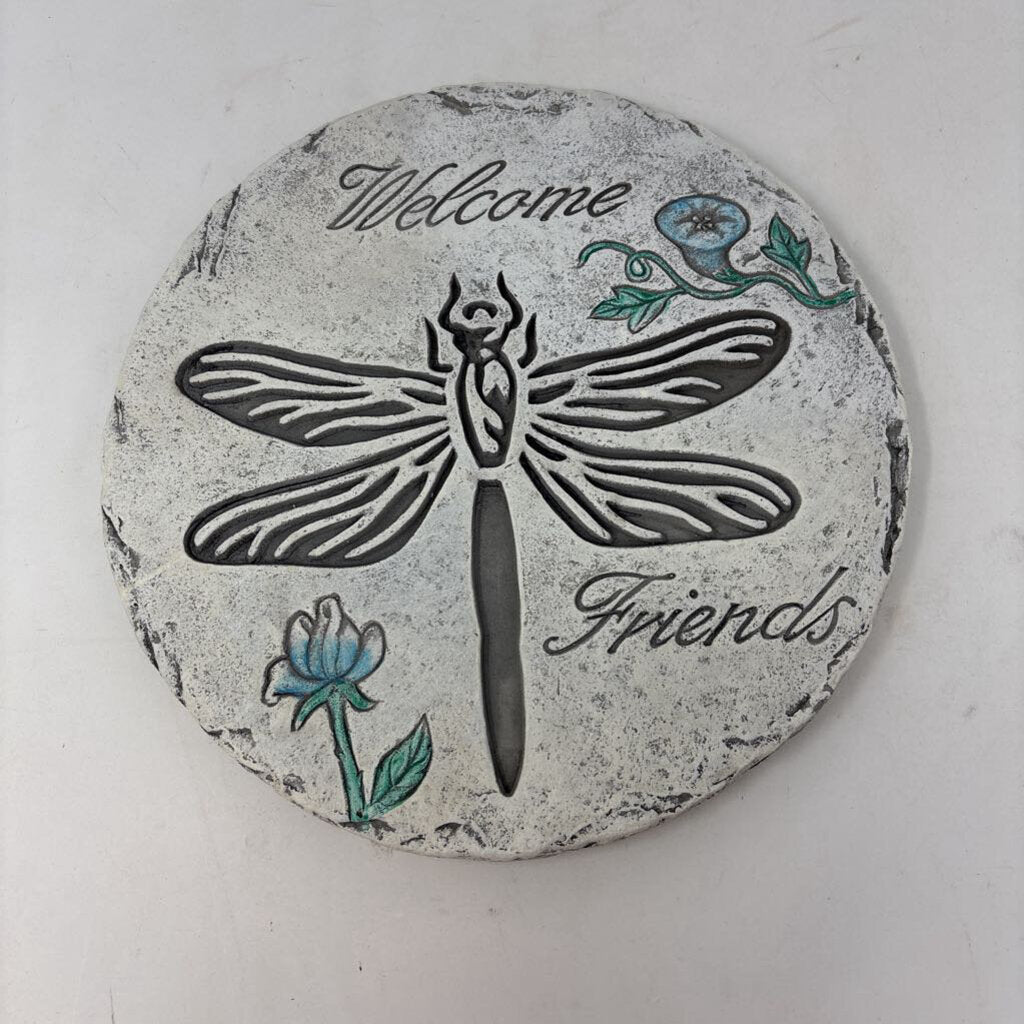 Round Dragonfly Stepping Stone