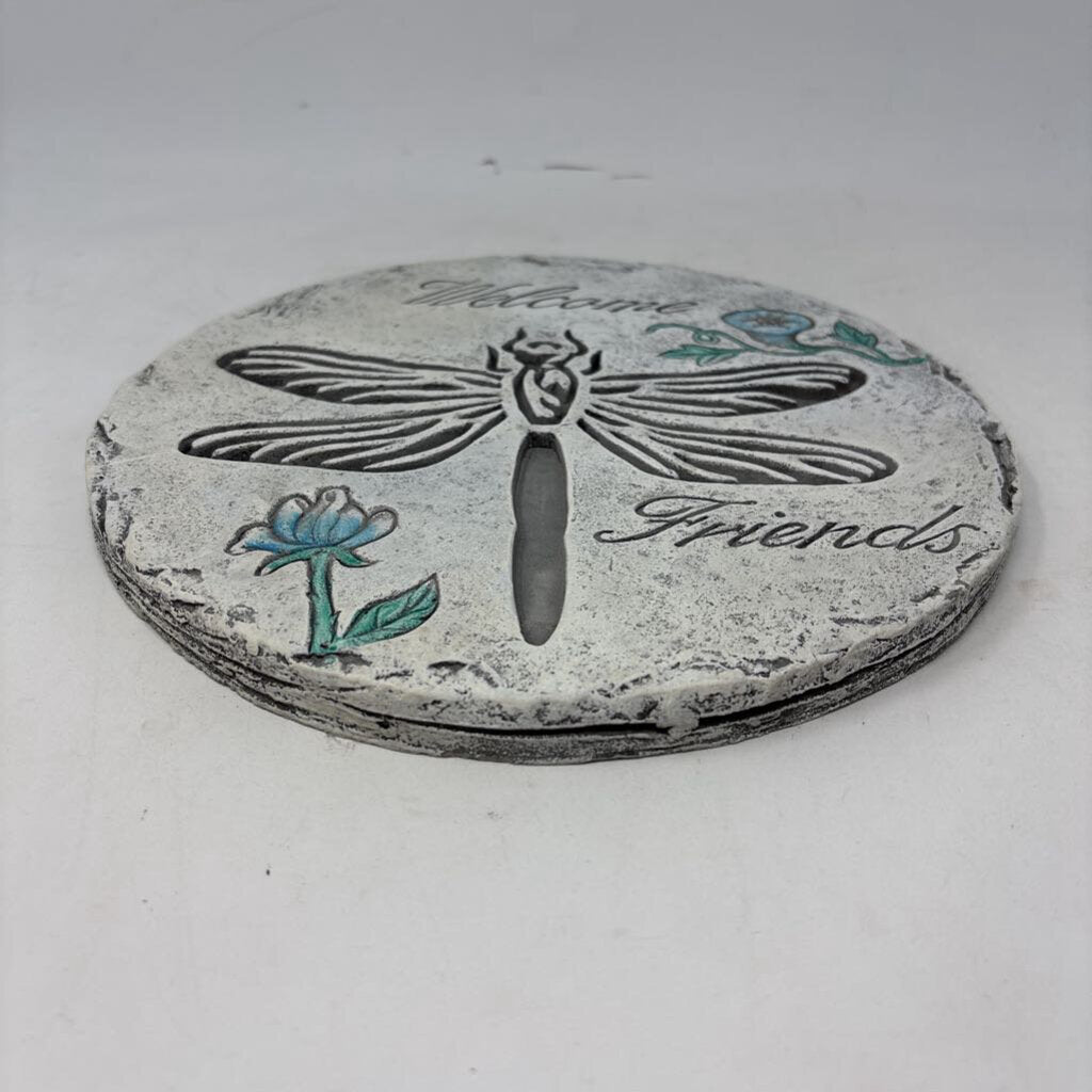 Round Dragonfly Stepping Stone