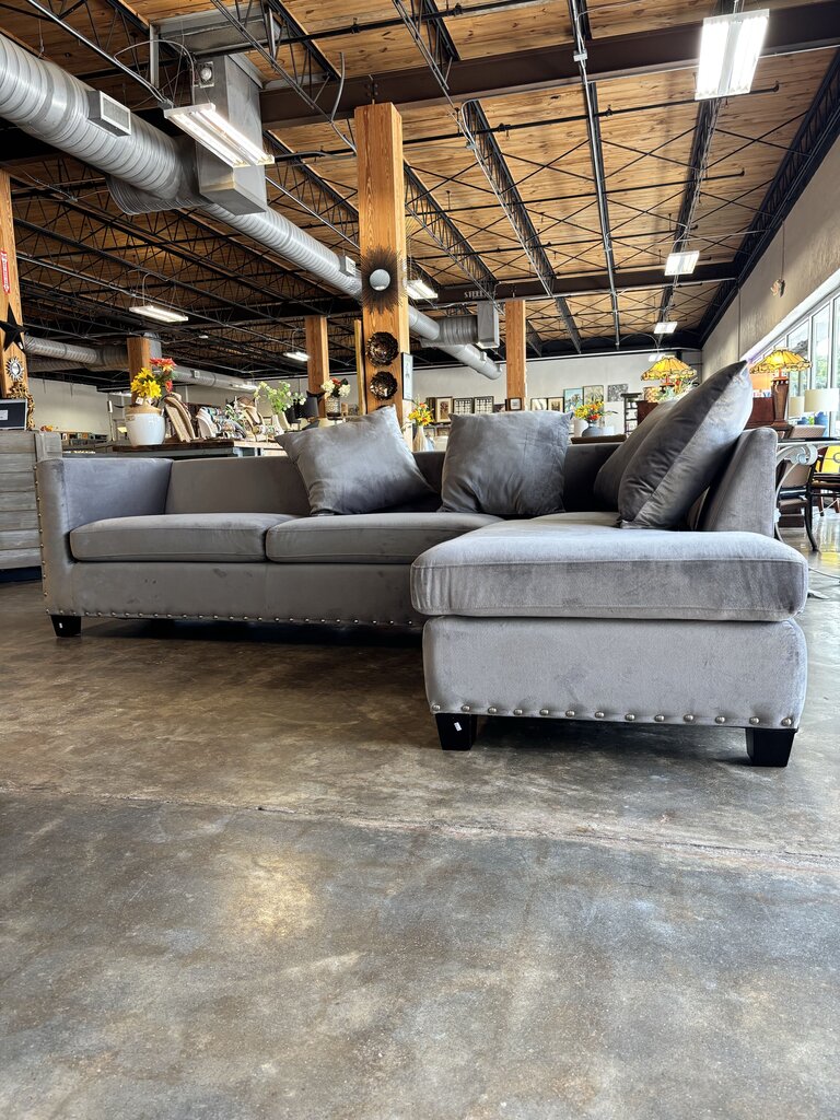 Sectional Sofa with Nailhead Trim, 4 Pillows 110" X 72"