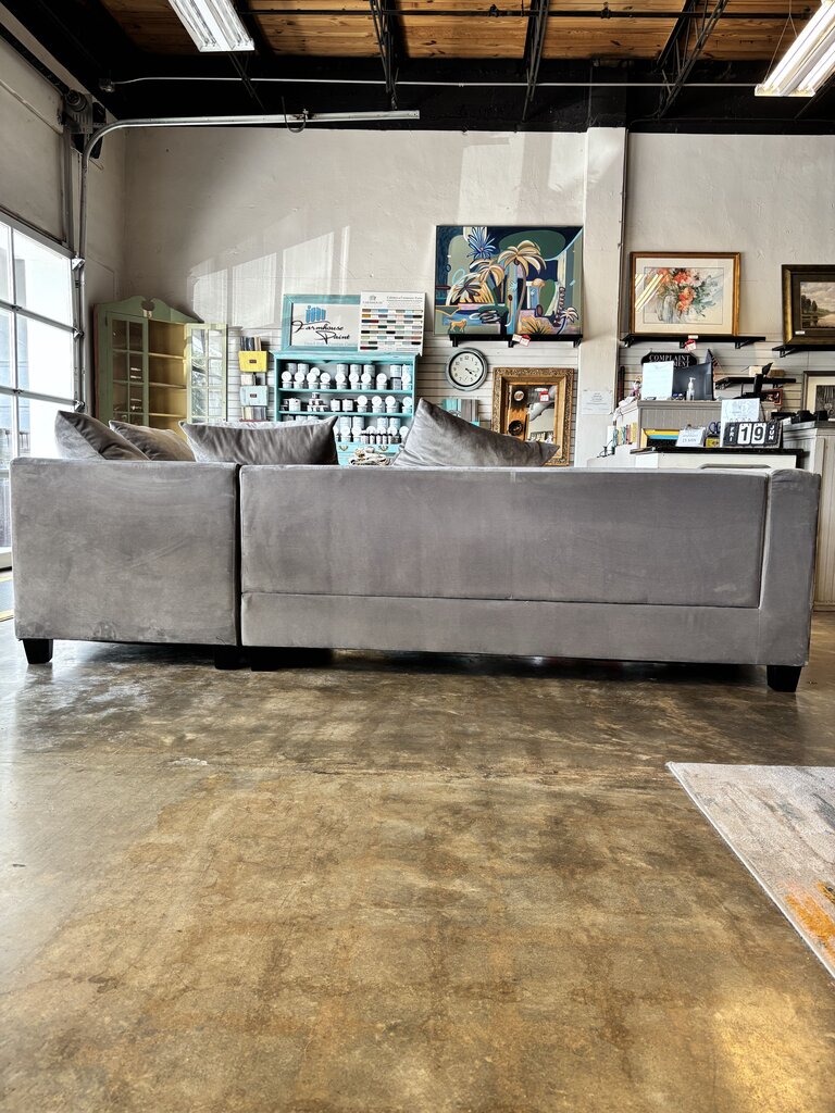 Sectional Sofa with Nailhead Trim, 4 Pillows 110" X 72"