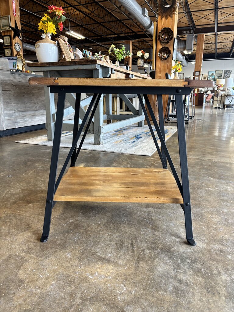 Wood/Metal Accent Table 24 X 19.25 X 23.5