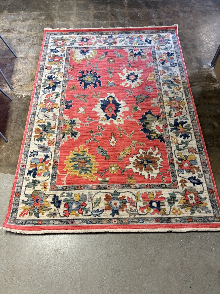 Lucca 5'3" X 7'6" Wool/Nylon Rug