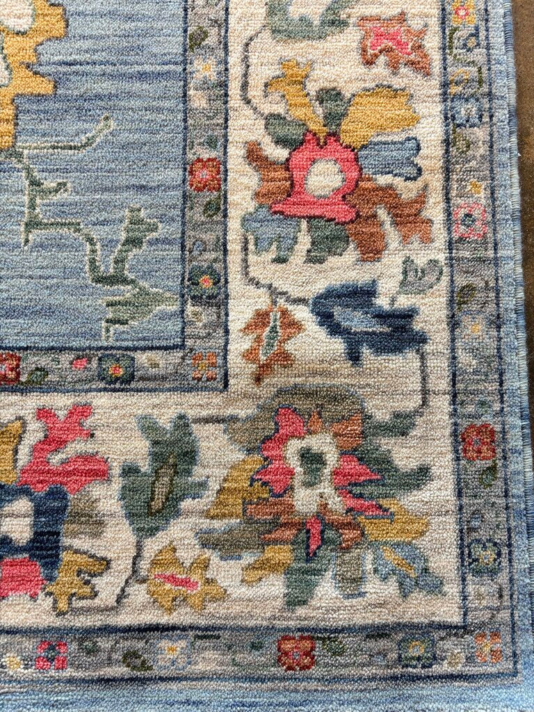 Lucca 6'7" X 9'6" Wool/Nylon Rug