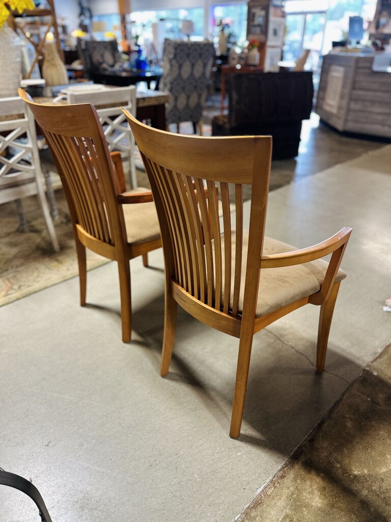 Set 2 Dining Arm Chairs Vermont Woods