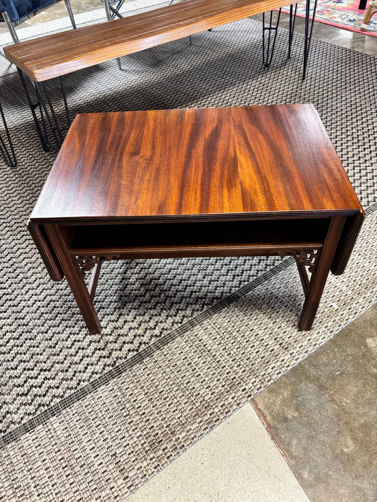 Drop Leaf Design Side Table 27.25 X 18 X 18