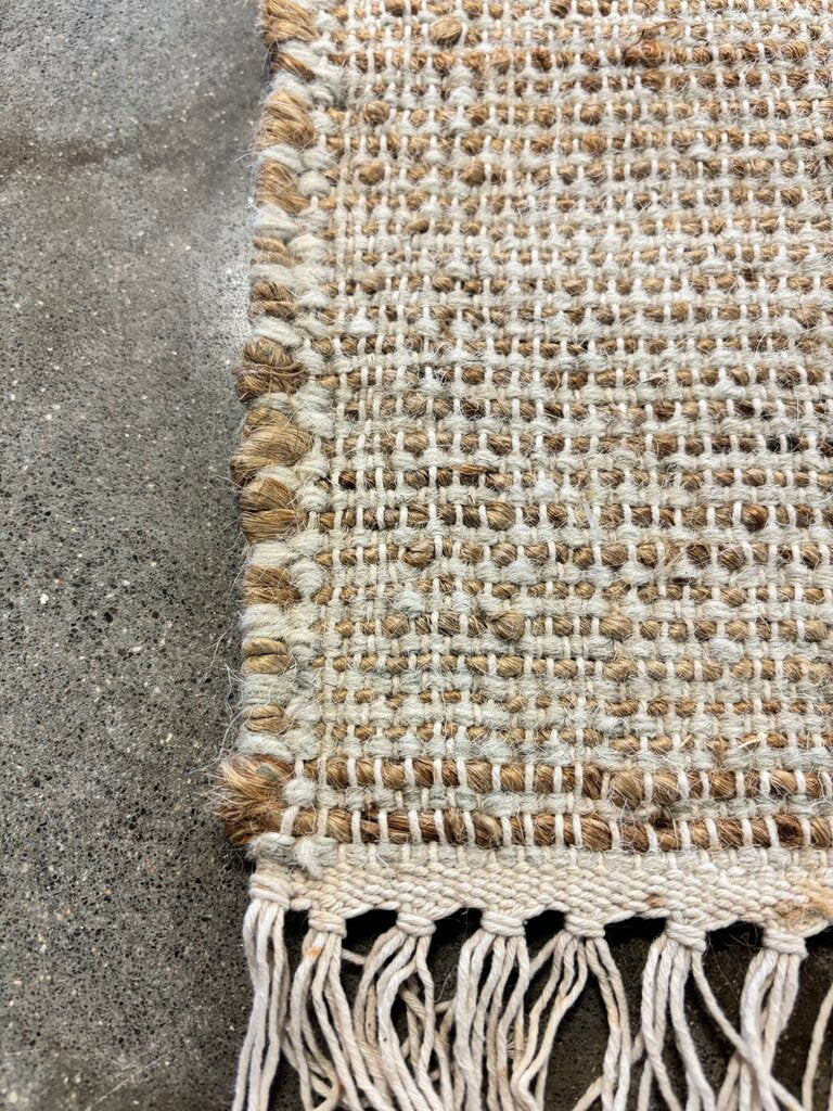 Sona Francis Taupe Rug 5 X 8