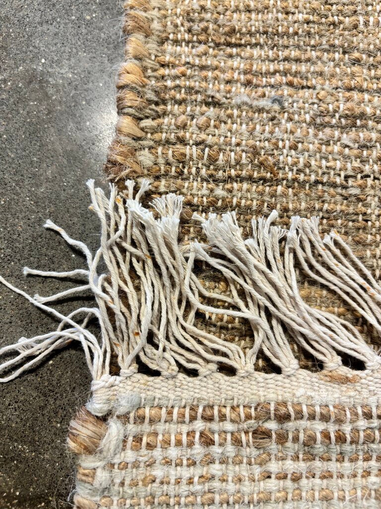 Sona Francis Taupe Rug 5 X 8
