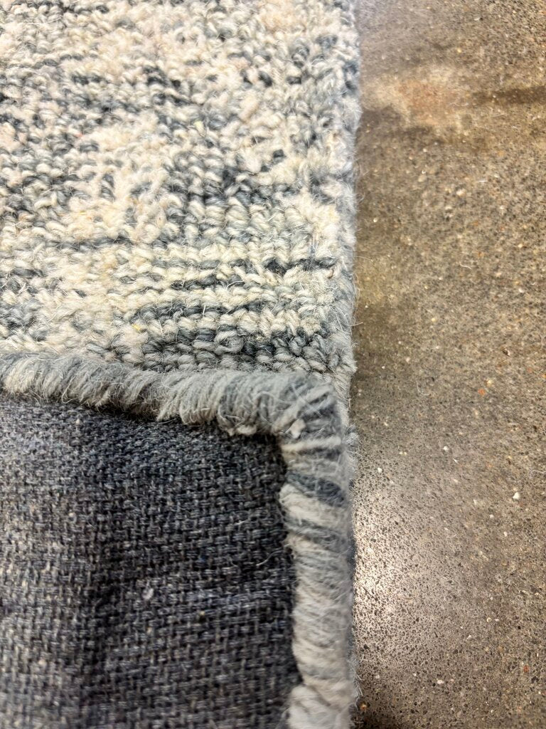 Lyon Palm Area Rug 5 x 8