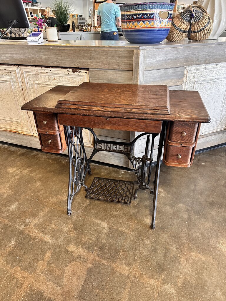 Singer Sewing Machine In Cabinet
