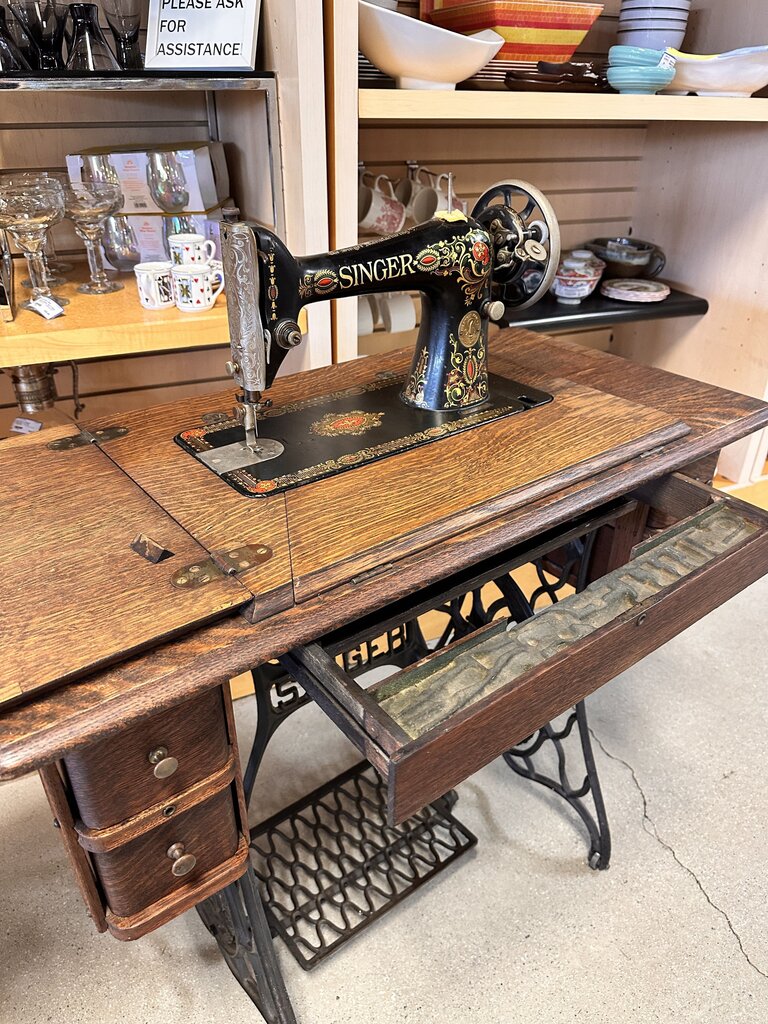 Singer Sewing Machine In Cabinet