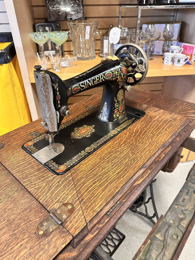 Singer Sewing Machine In Cabinet