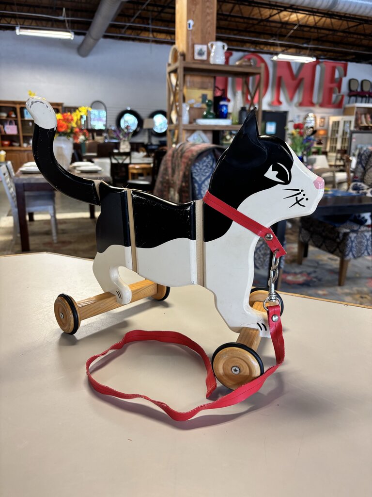 Vintage Tidlo Cat Pull Toy