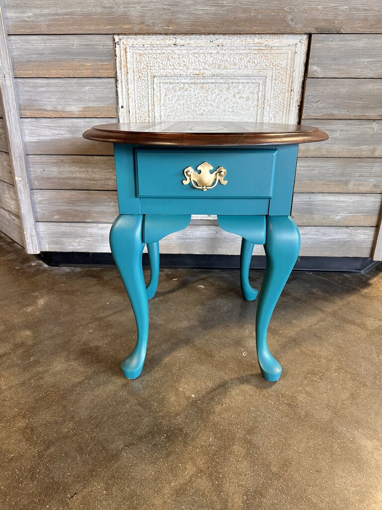 Painted One Drawer Side Table 22.75 X 25.5 X 22.75