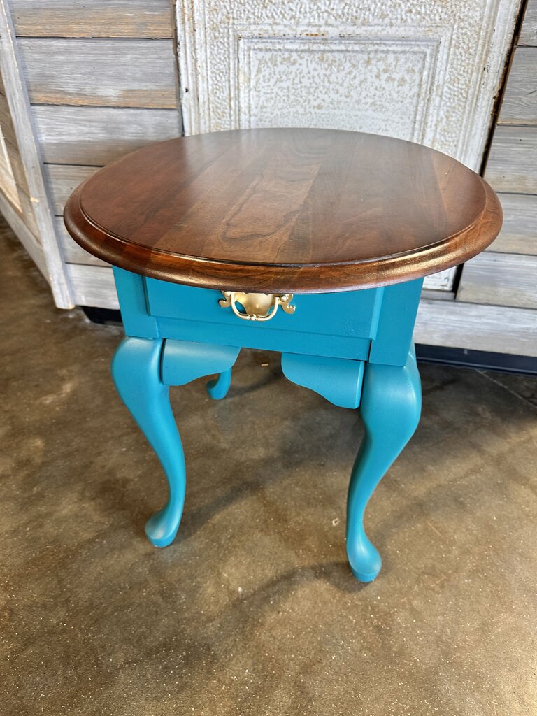 Painted One Drawer Side Table 22.75 X 25.5 X 22.75