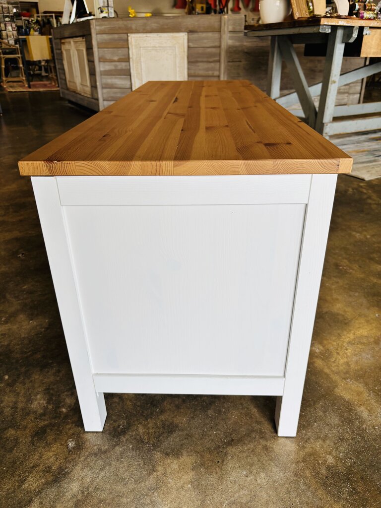 Hemnes Media Cabinet 58.25 x 18.5 X 22.5