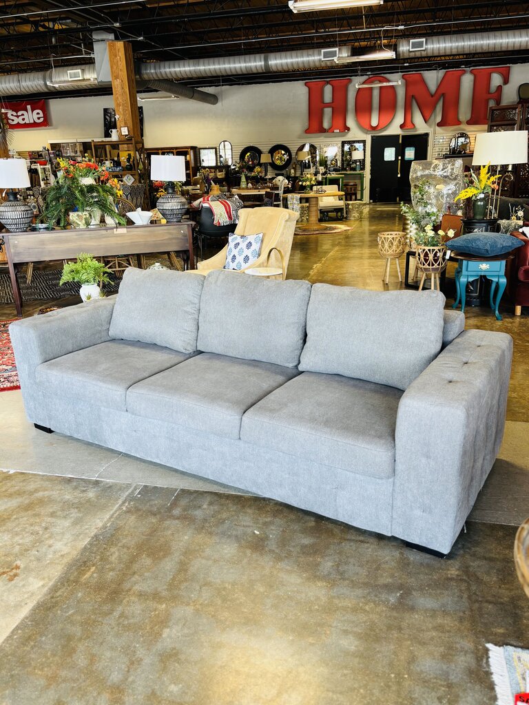 Tufted Sofa 8 FT