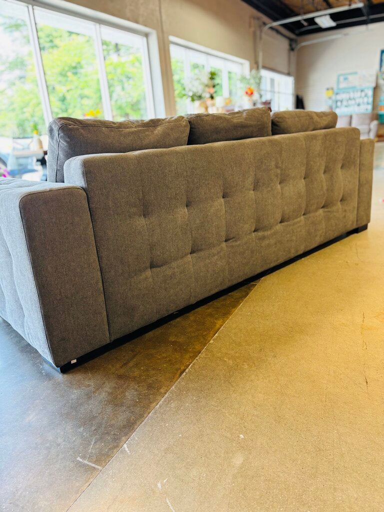 Tufted Sofa 8 FT