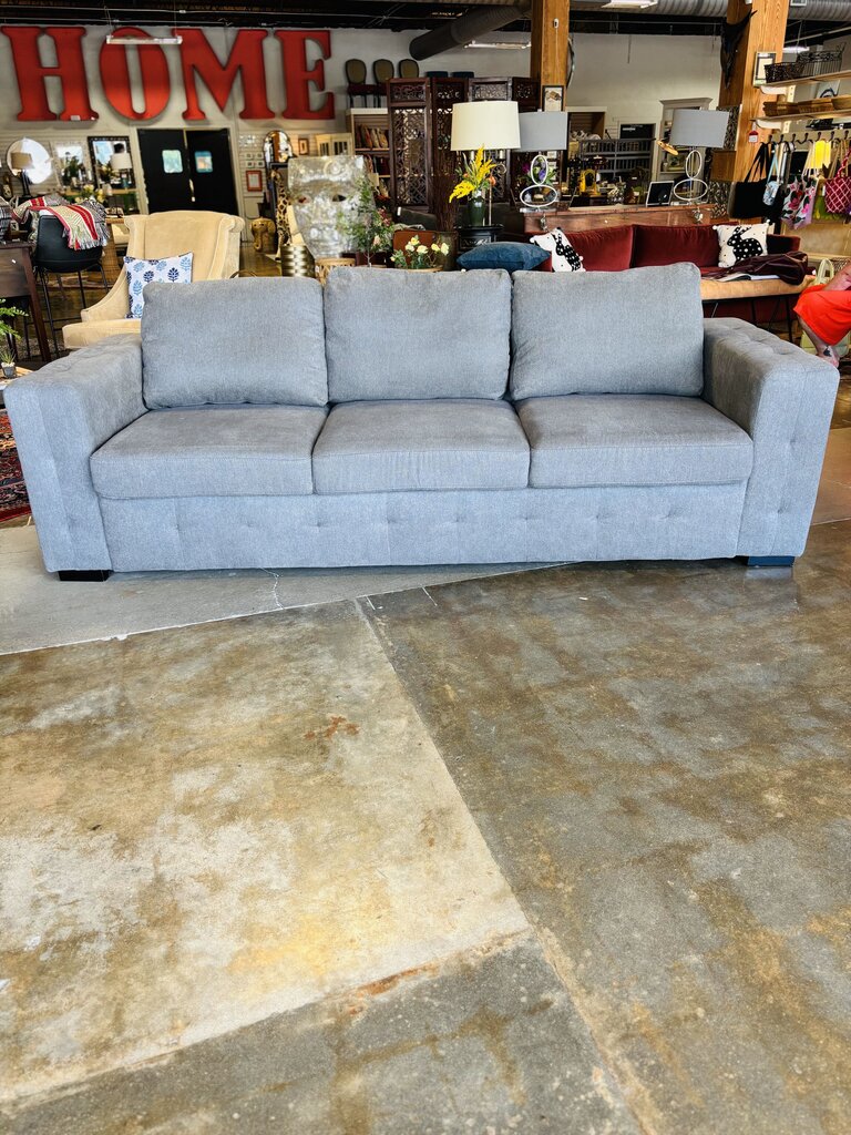 Tufted Sofa 8 FT