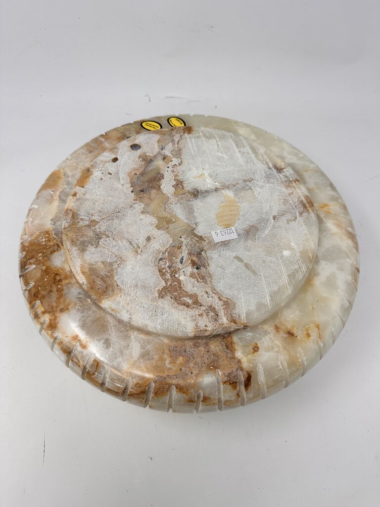 Onyx Statted Round Display Bowl