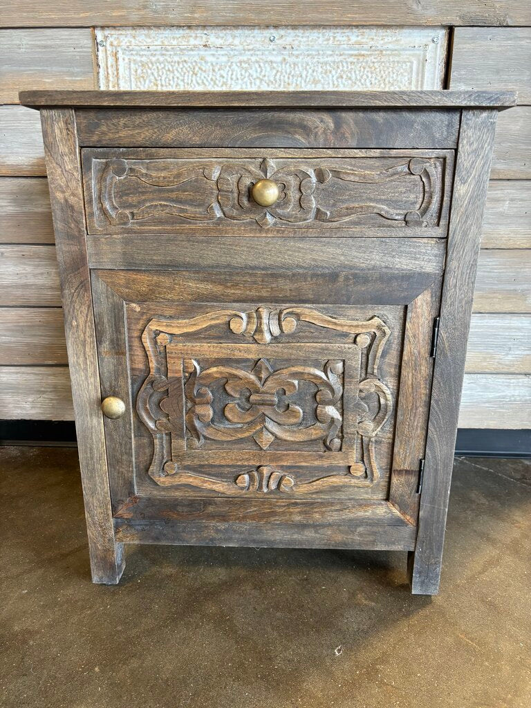 Nightstand 21 X 16 X 26.5